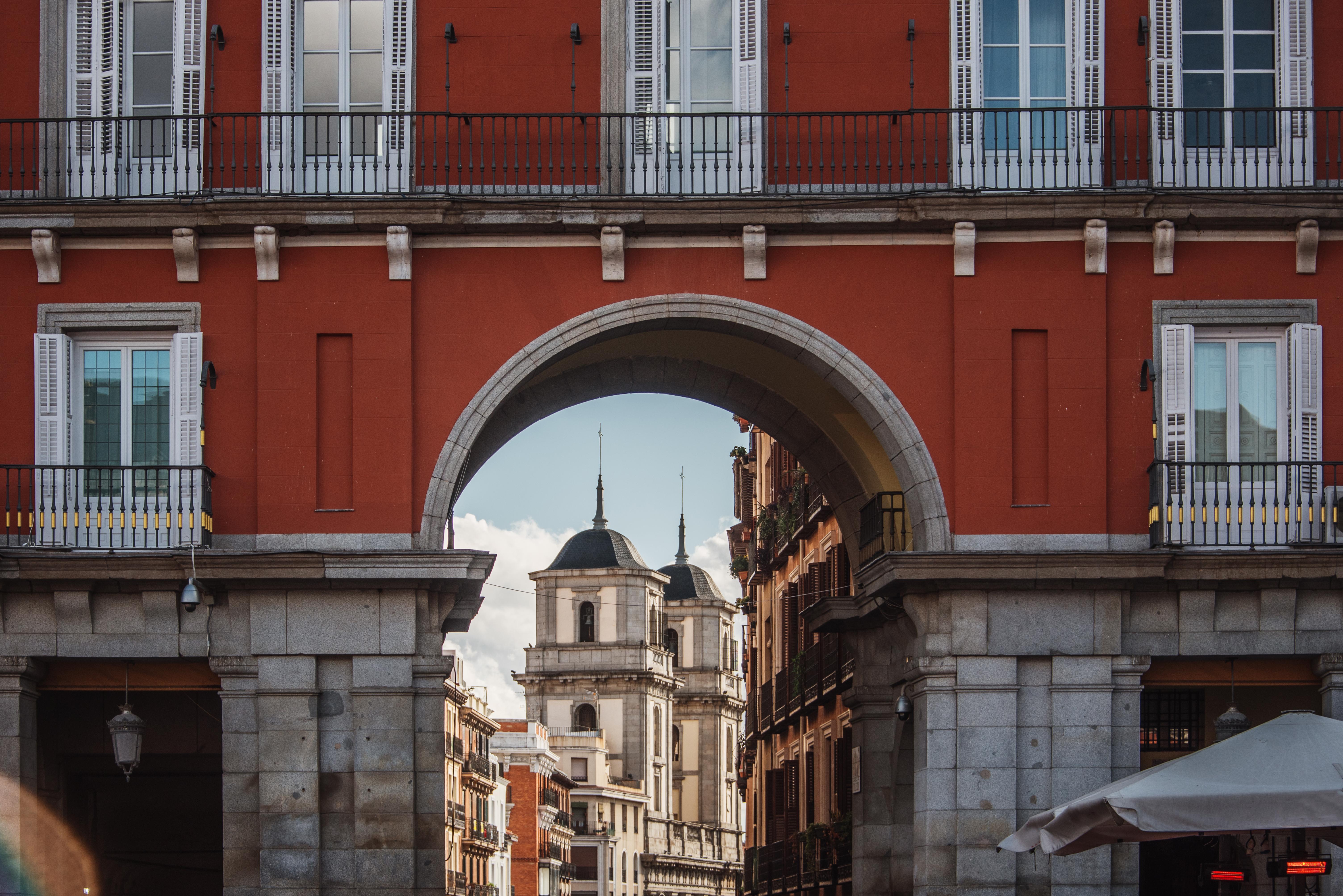 Voco Madrid Retiro By Ihg Hotel Exterior photo