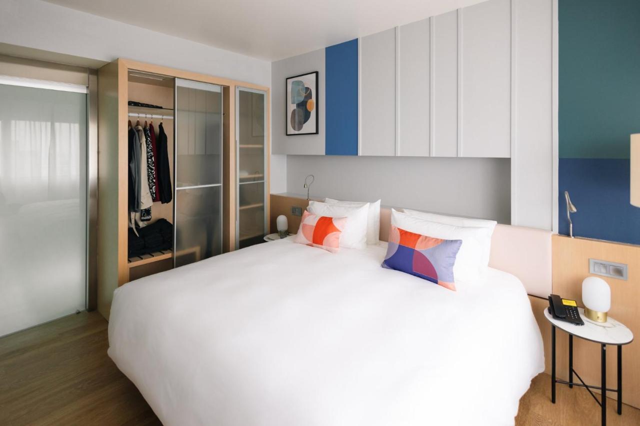 Voco Madrid Retiro By Ihg Hotel Exterior photo