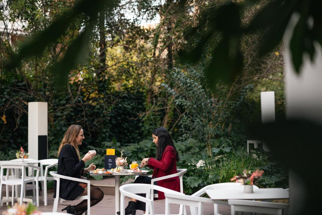 Voco Madrid Retiro By Ihg Hotel Exterior photo