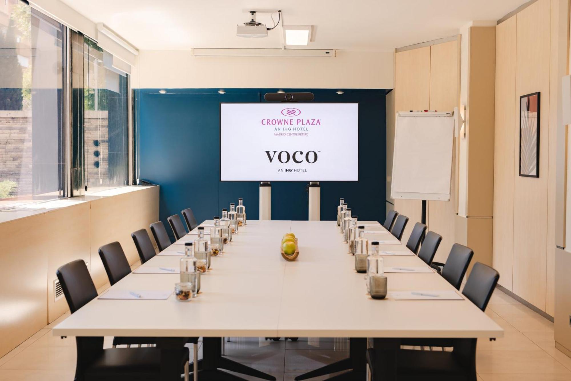 Voco Madrid Retiro By Ihg Hotel Exterior photo